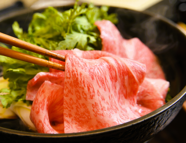 気分が上がるすき焼き！東京最古の名店「伊勢重」の味を、もっと美味しく手軽におうちで楽しむ【前編】